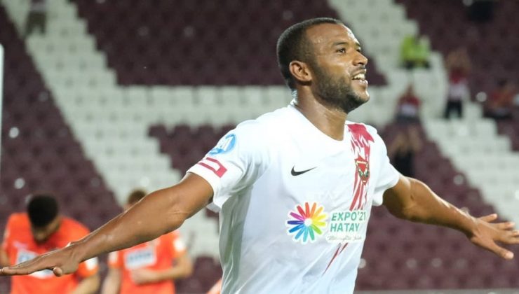 Ayoub El Kaabi ilk resmi golünü attı