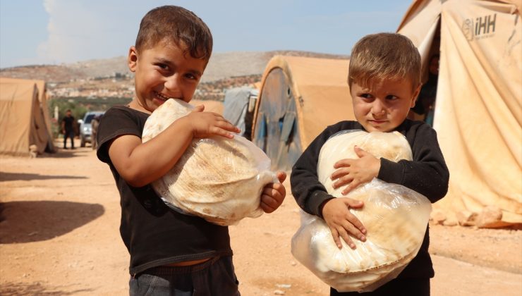 İHH, Suriye’de günde 300 bin ekmek dağıtıyor