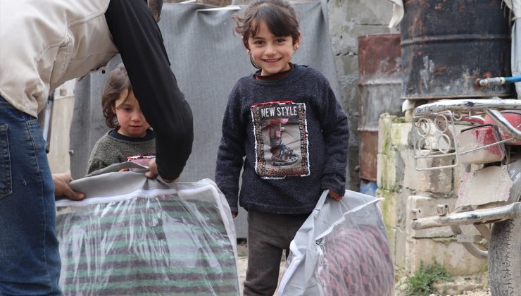 Suriye’ye 20 Tır İnsani Yardım Malzemesi Gönderildi