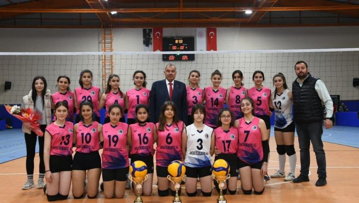 Antakya Belediyesi Kadın Voleybol Takımı, Şampiyonu Oldu