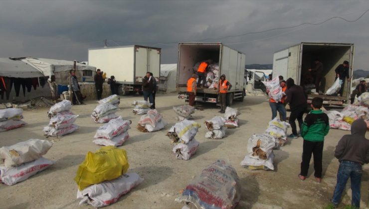 İdlib’e Yakacak Ve Gıda Yardımı Gönderildi
