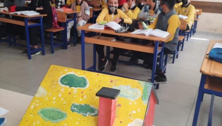 Okul Harçlıklarıyla İdlib’e Destek Oldular