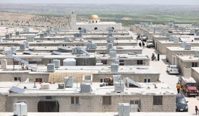 İdlib’deki Briket Evler Sahiplerini Buldu