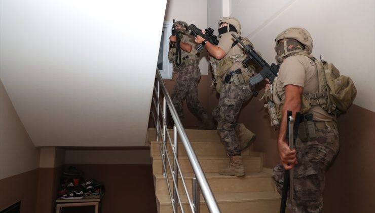 Kaçakçılık ve organize suçlarla mücadele operasyonlarında 54 tutuklama
