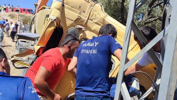 Altınözü’nde su tankeriyle hafif ticari aracın karıştığı kazada 2 kişi öldü