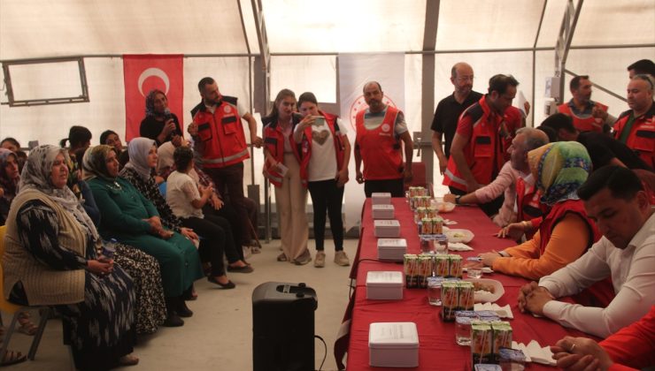 Bakan Yardımcısı Yenigün, Depremzedeleri Ziyaret Etti