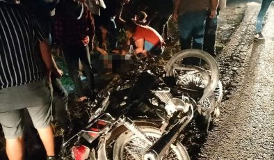 İki motosikletin çarpıştı; 1 kişi öldü, 2 kişi ağır yaralandı 