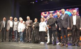 Altın Koza Film Festivali’nde “Onur Ödülleri” törenle verildi