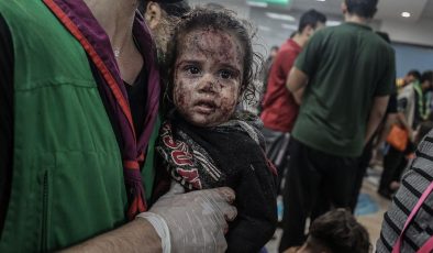Dünya genelinde ünlü isimler, İsrail’in Gazze’deki hastane saldırısına tepki gösterdi