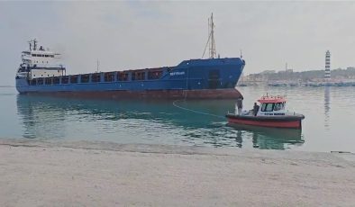 Türkiye’den Gazze’ye yardım amacıyla gönderilen gemi Mısır’a ulaştı