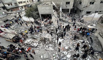 İsrail 45. günde de Gazze’yi aralıksız vurdu
