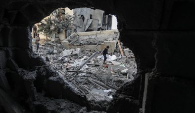 İsrail’in Gazze’ye düzenlediği saldırılarda can kaybı 14 bin 854’e yükseldi