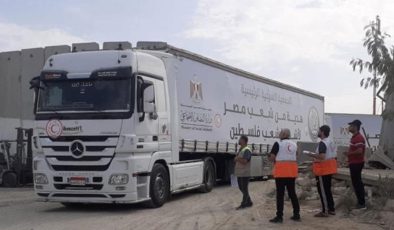 Filistin Kızılayı, Gazze’ye 61 tırlık en büyük insani yardım konvoyunu gönderdi