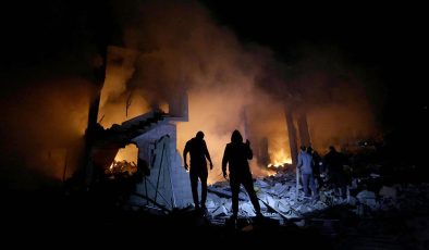 İsrail’in Gazze’ye gece boyu düzenlediği saldırılarda en az 25 Filistinli öldürüldü