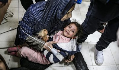 İsrail’in Gazze saldırılarında can kaybı 23 bin 708’e yükseldi, yaralı sayısı 60 bini aştı