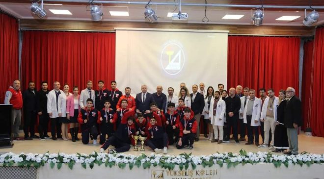 Yükseliş Koleji Futsal Takımı’nın Büyük Başarısı