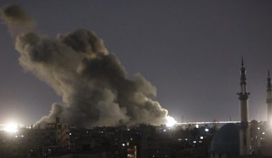 İsrail’in Gazze’de gece boyu düzenlediği saldırılarda en az 5 sivil hayatını kaybetti