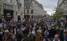 Londra’da Gazze için 12’nci kez ulusal yürüyüş düzenlendi