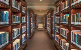 Aksaray Üniversitesi, Yayladağı’na Kütüphane Kuruyor