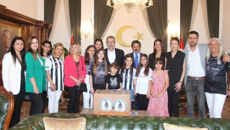 Beşiktaşlılar Kimsesiz Çocukları Unutmadı