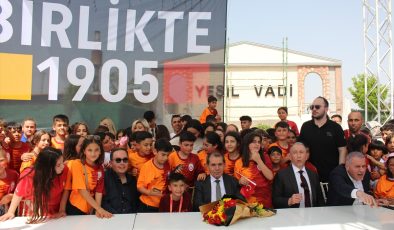 Galatasaray Kulübü Başkanı Dursun Özbek, Hatay’da