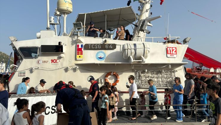Çocuklara Yönelik Gemiyle Deniz Turu Düzenlendi