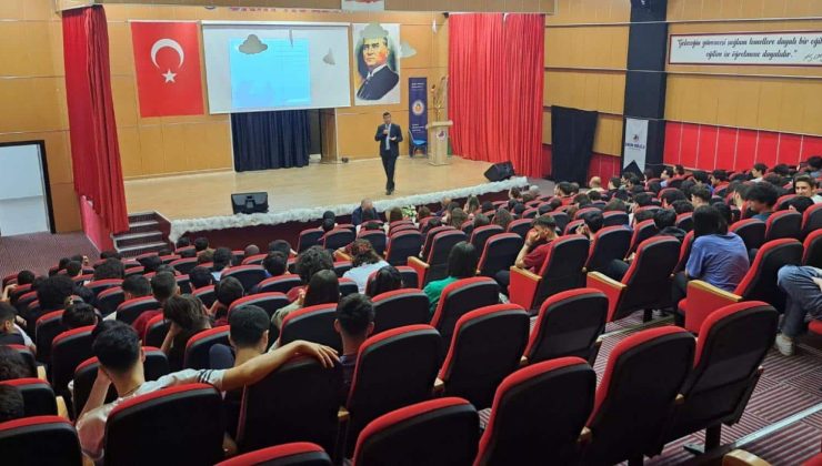 Gülistan Ekin Koleji Kariyer Günleri Etkinliğine Katıldı
