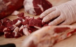 Kırmızı et üretimi 2023’te yıllık yüzde 8,8 artışla 2,4 milyon ton oldu