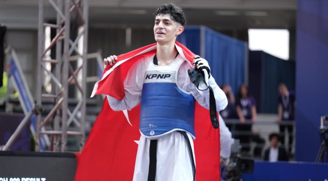 Milli tekvandocu Furkan Ubeyde Çamoğlu’ndan Avrupa Şampiyonası’nda altın madalya