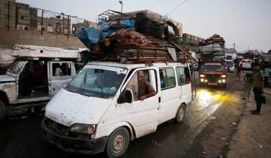 İsrail saldırıları nedeniyle Refah’tan ayrılan Filistinlilerin sayısı 360 bine yükseldi